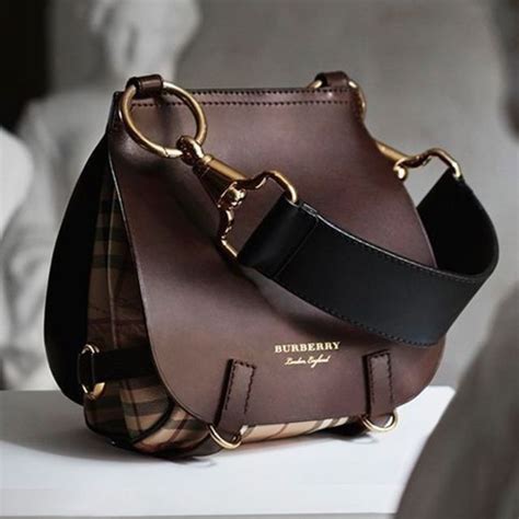 กระเป๋า burberry รุ่นเก่า|farfetch burberry handbags.